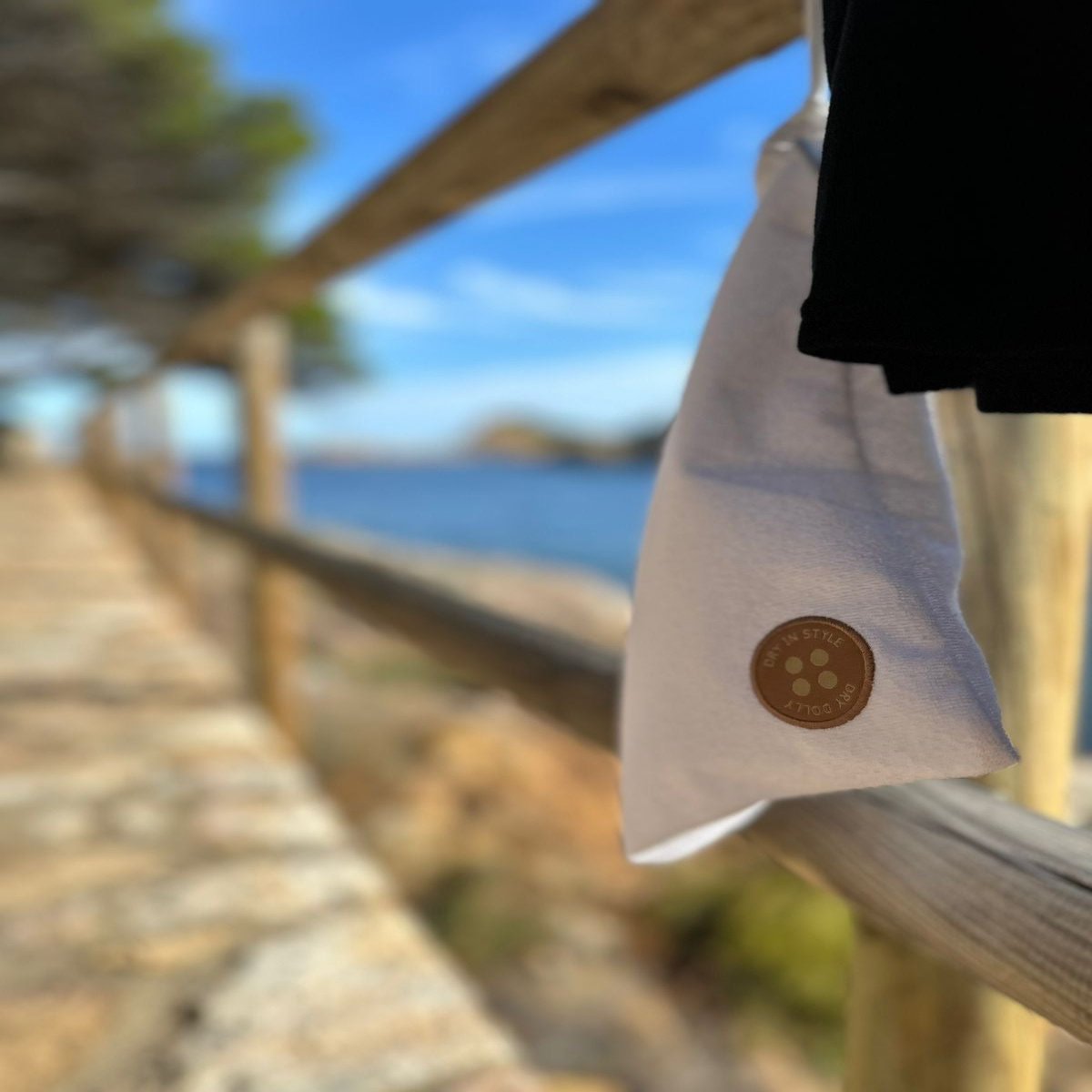 Dry Dolly Classic Waterproof Carry/Gift Bag - Dry Dolly